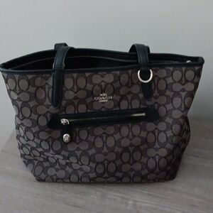 Coach Tote